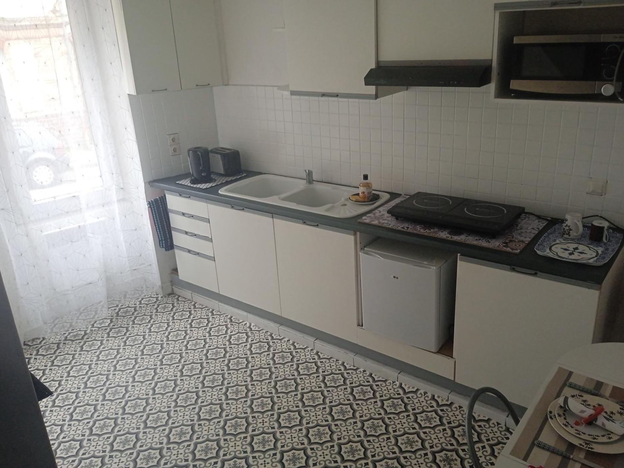 Petit Studio Sud Gare Рен Екстериор снимка